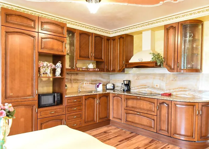 Rose 마리안스케 라즈네