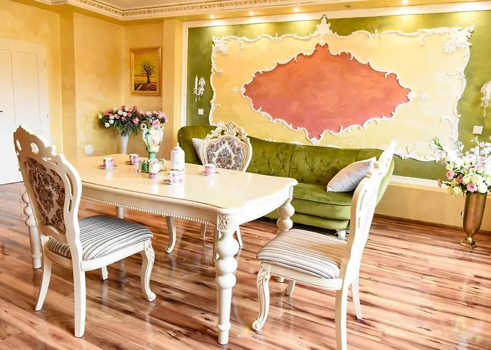 Rose * マリアーンスケー・ラーズニェ